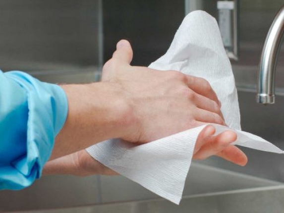 Coronavirus: Why drying your hands is just as important as washing them