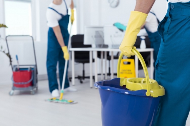 Cleaning staff need better protection against dangerous substances