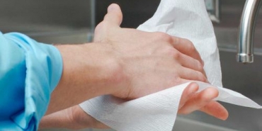 Coronavirus: Why drying your hands is just as important as washing them